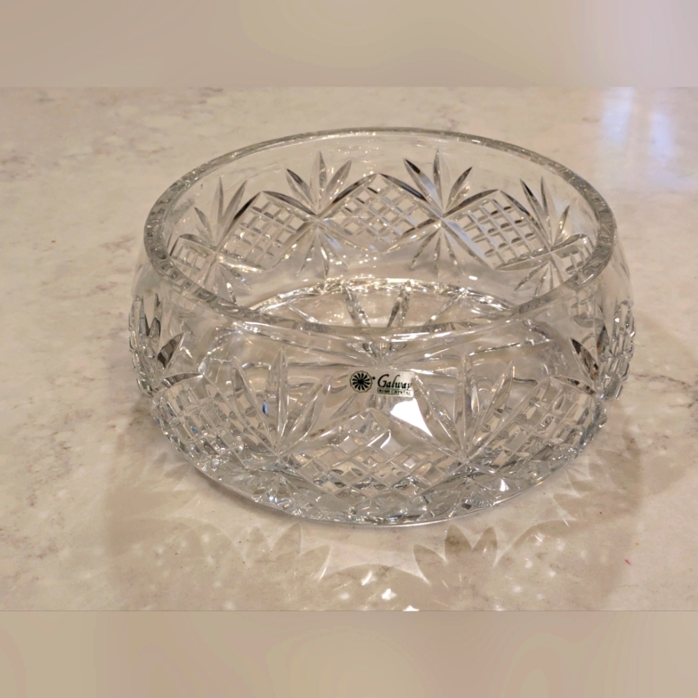 H 3.5 x 7.5" Gateway Irish Crystal Fruit Bowl.